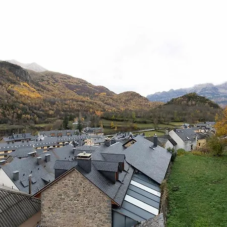 Panorámica Del Valle Ii By Bevalle Panticosa